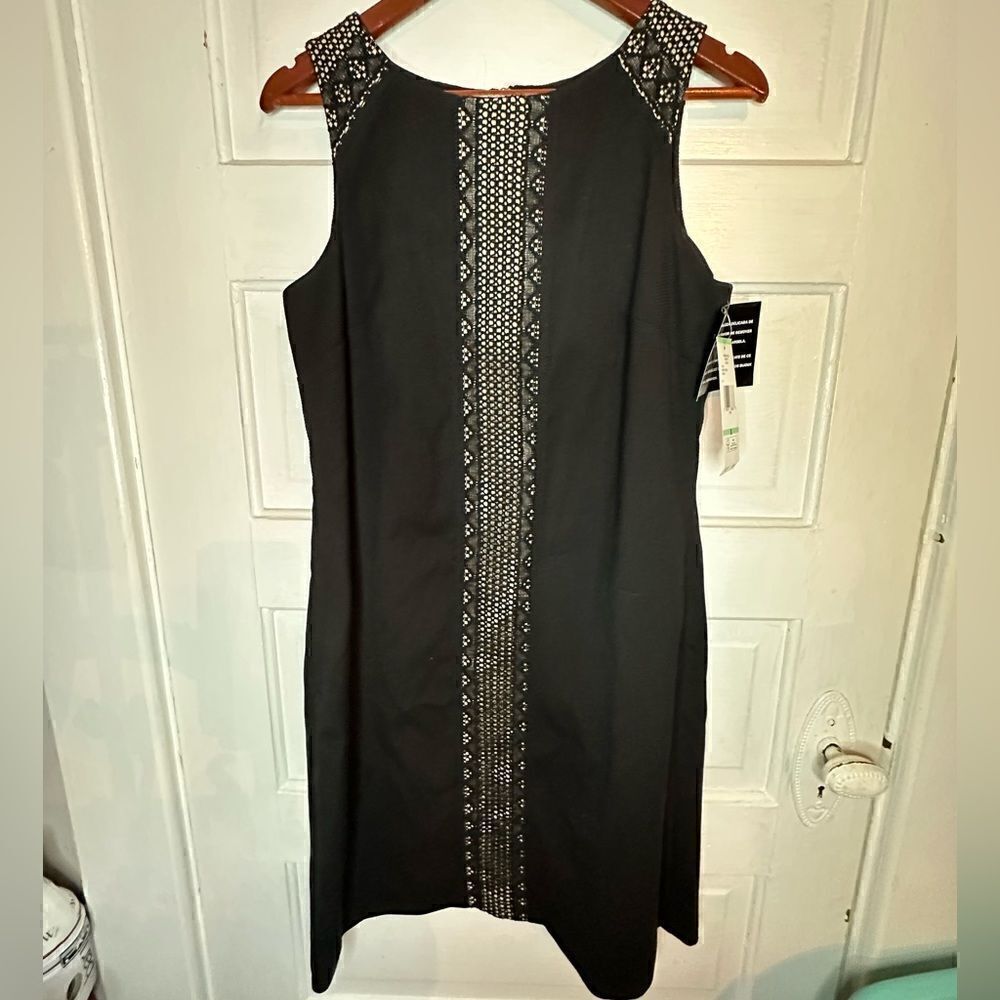 NWTs Nine West Sleeveless Dress w/ Crochet Detail Size 8